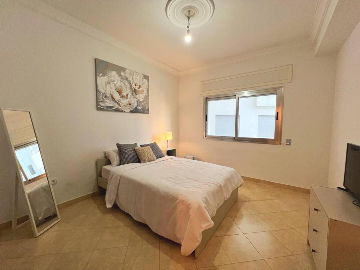 Cosy & Convenient 2-Bed Apartment In Playa Танжер Екстериор снимка